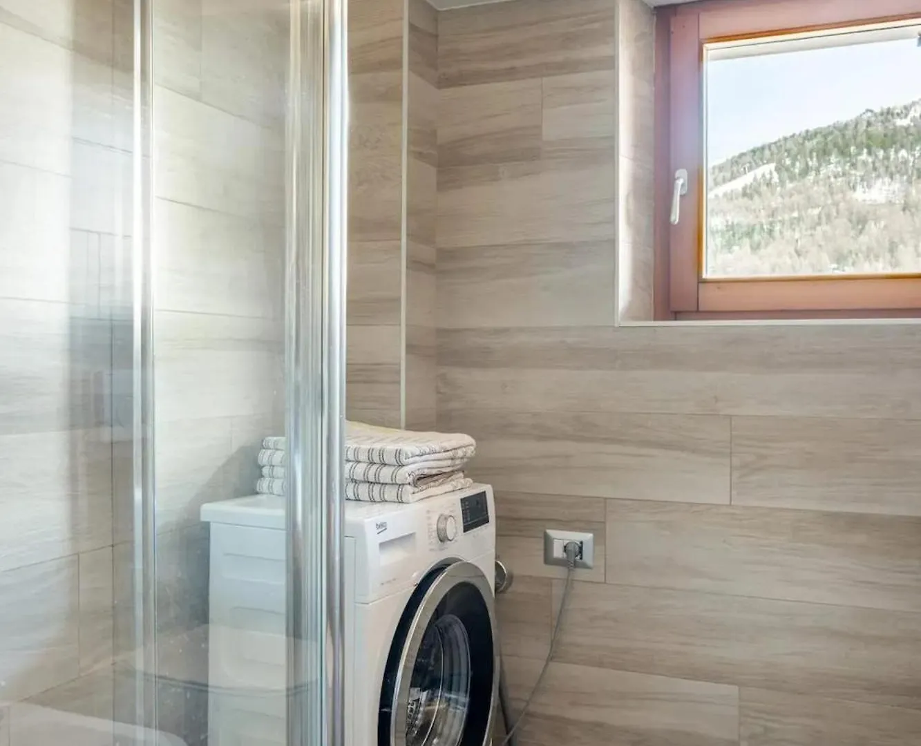 Exceptional Apartment In Livigno 65 M² With Parking Included