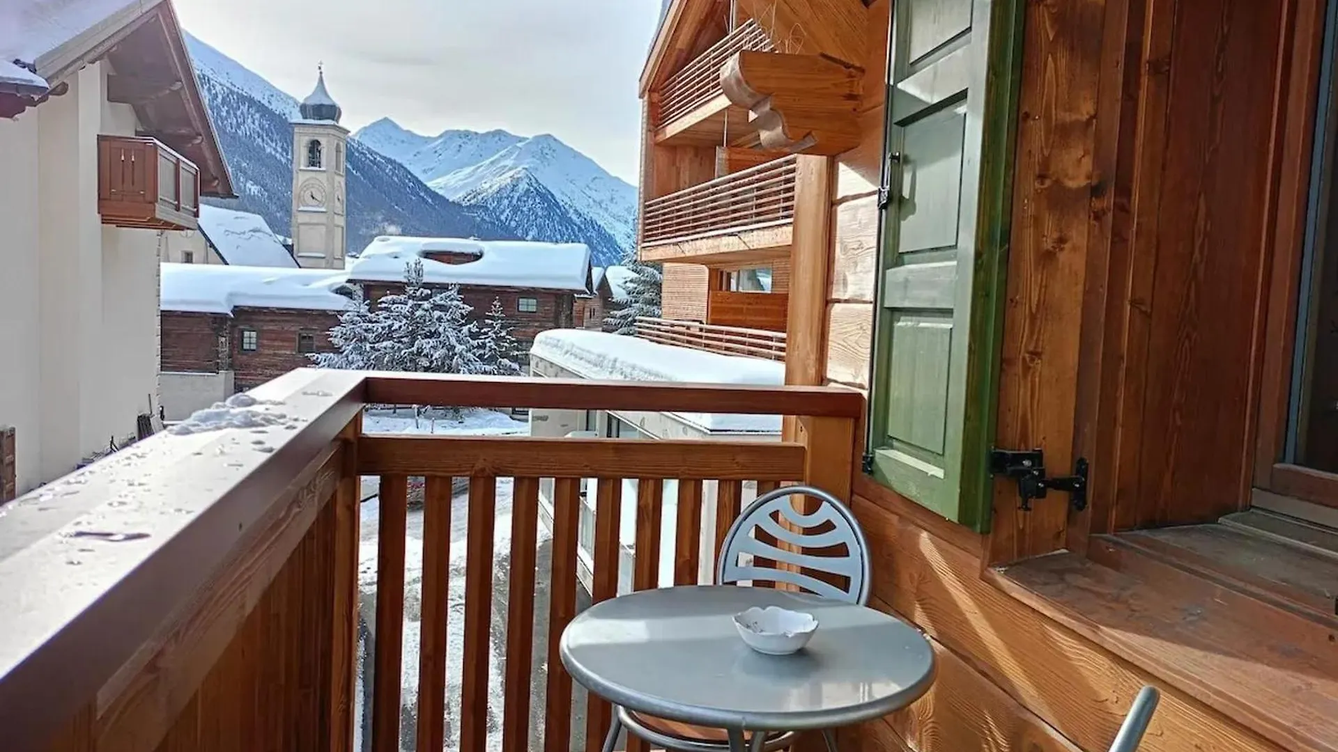 Exceptional Apartment In Livigno 65 M² With Parking Included